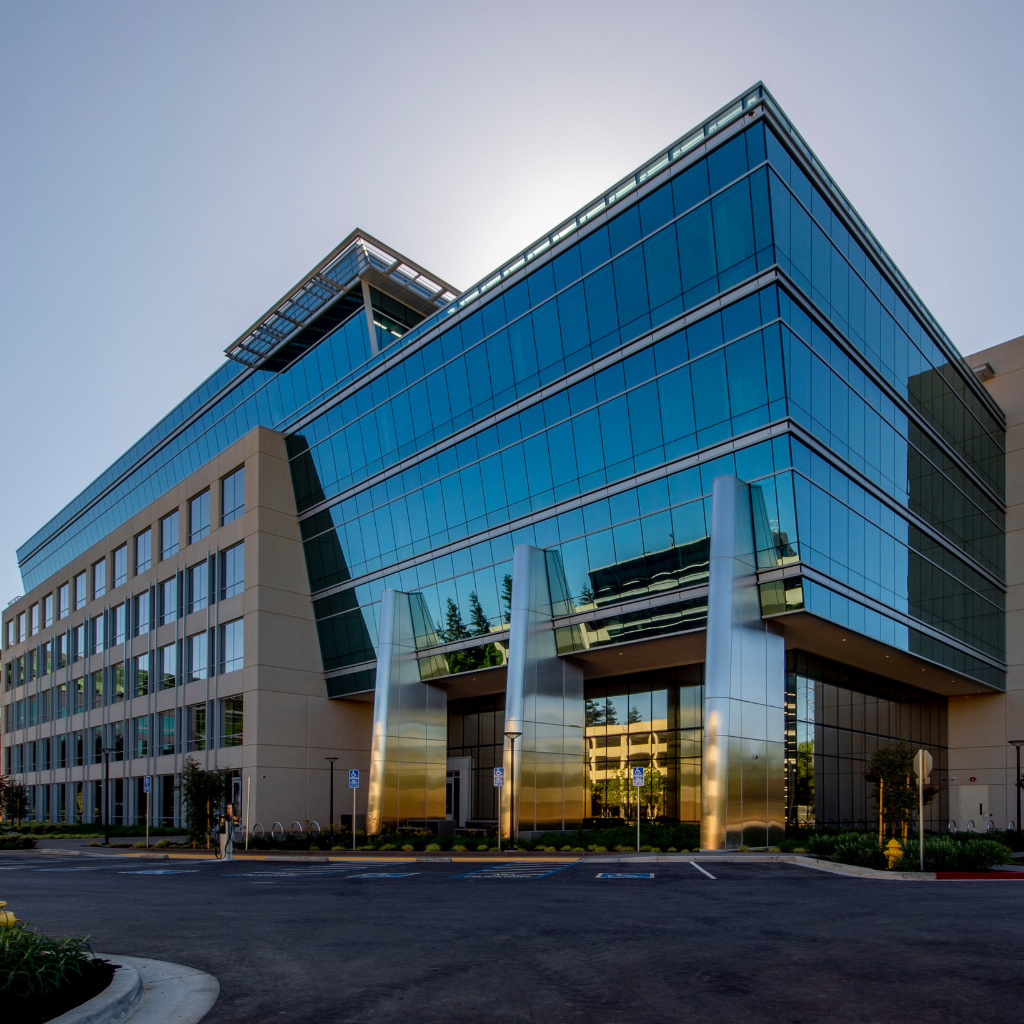 CURTAIN WALL GLAZING